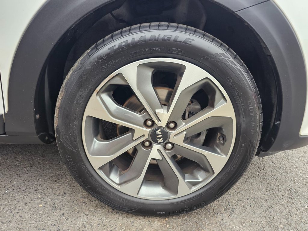 Used Kia Stonic 2019 for sale - 76356166: Photo 15
