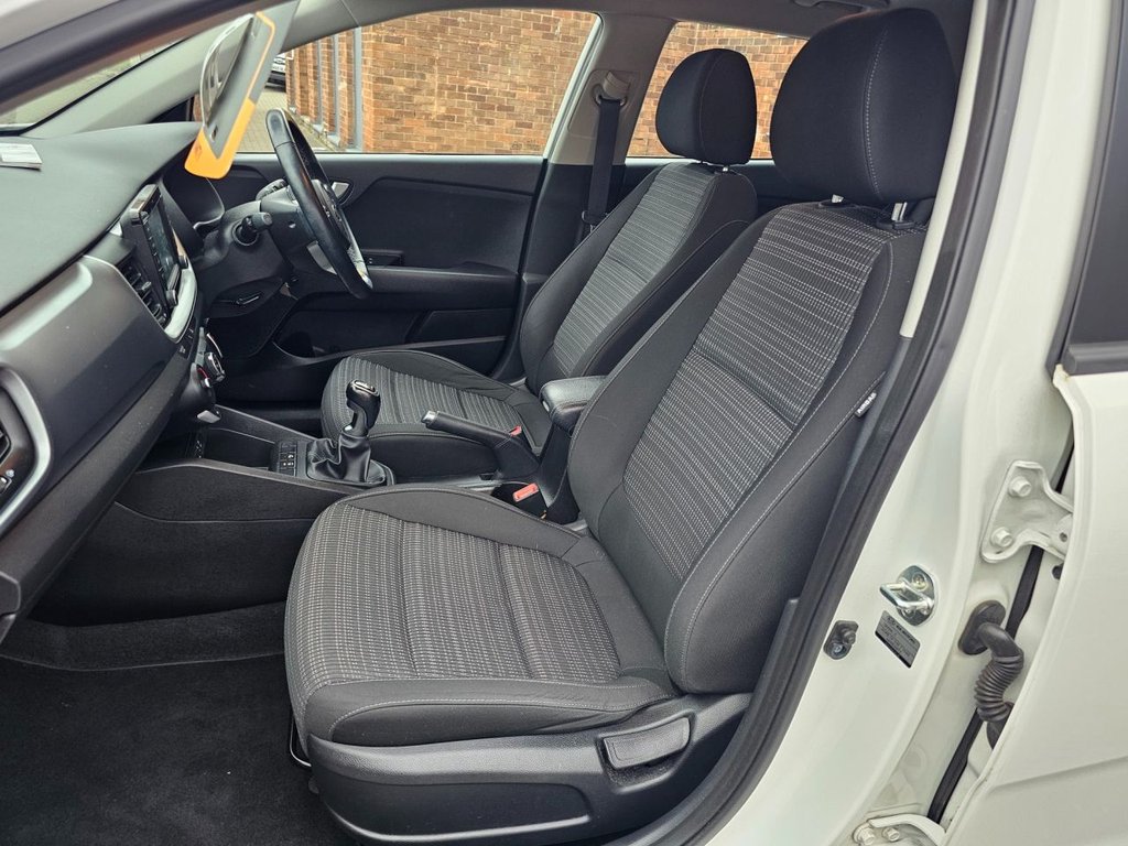 Used Kia Stonic 2019 for sale - 76356166: Photo 25