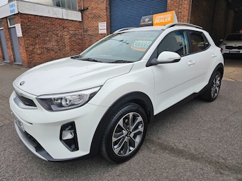 Used Kia Stonic 2019 for sale - 76356166: Photo