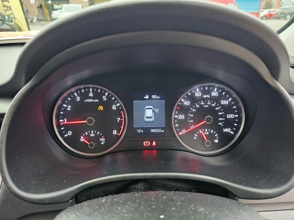 Used Kia Stonic 2019 for sale - 76356166: Photo 34