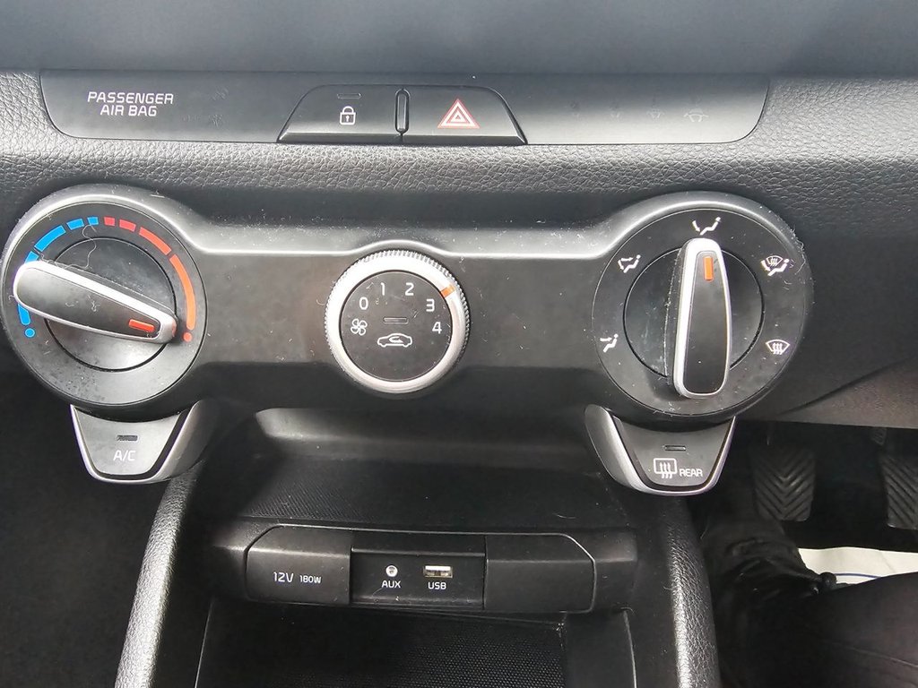 Used Kia Stonic 2019 for sale - 76356166: Photo 41