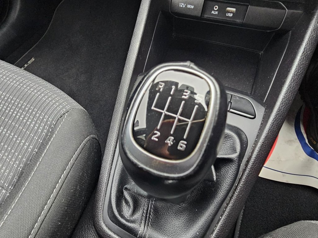 Used Kia Stonic 2019 for sale - 76356166: Photo 43