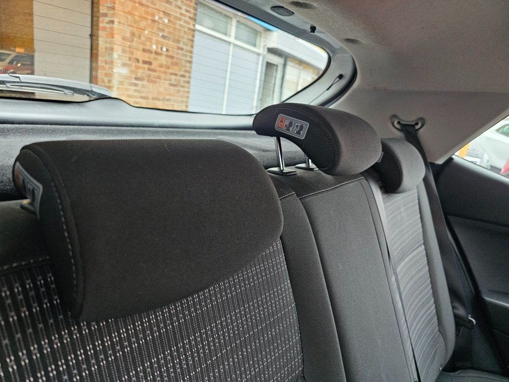 Used Kia Stonic 2019 for sale - 76356166: Photo 9