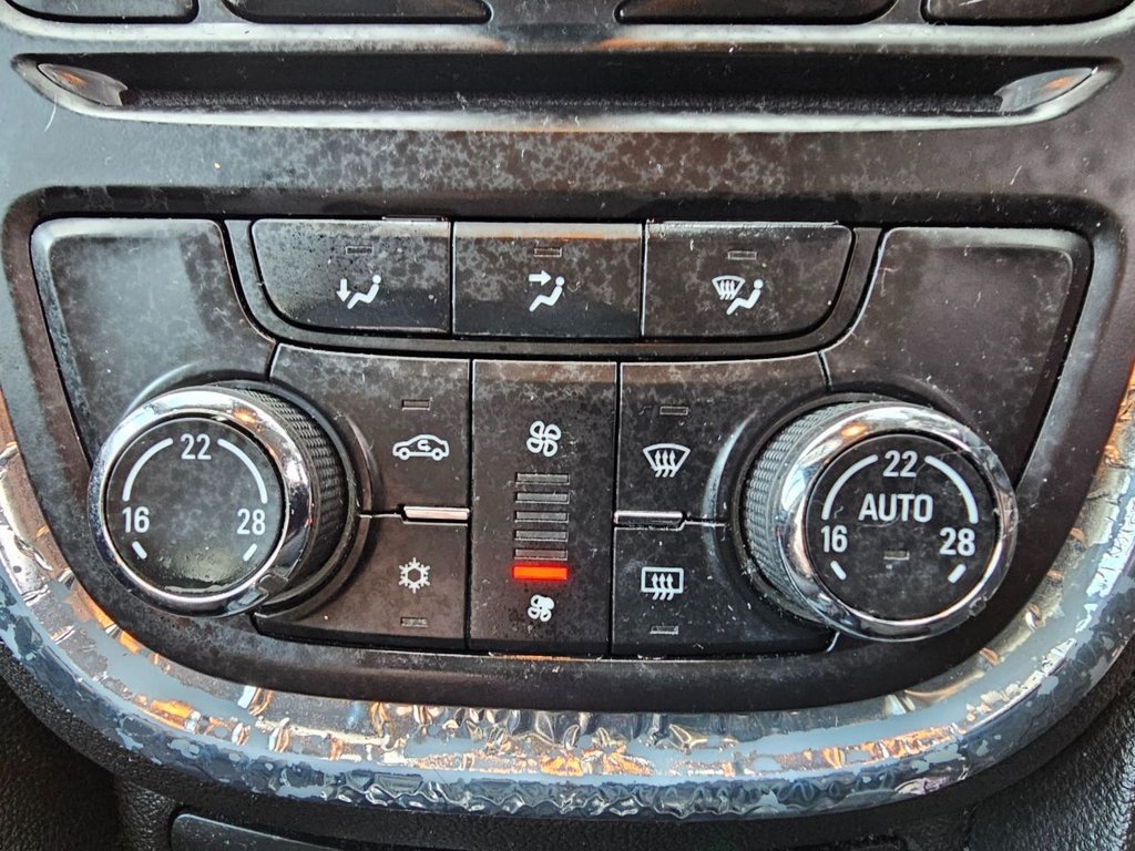 Used Vauxhall Mokka 2016 for sale - 77643062: Photo 44