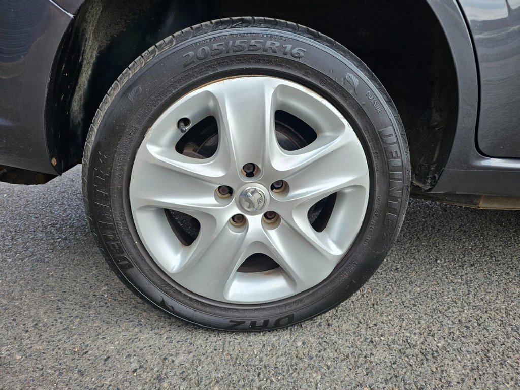 Used Vauxhall Zafira 2012 for sale - 76496517: Photo 10