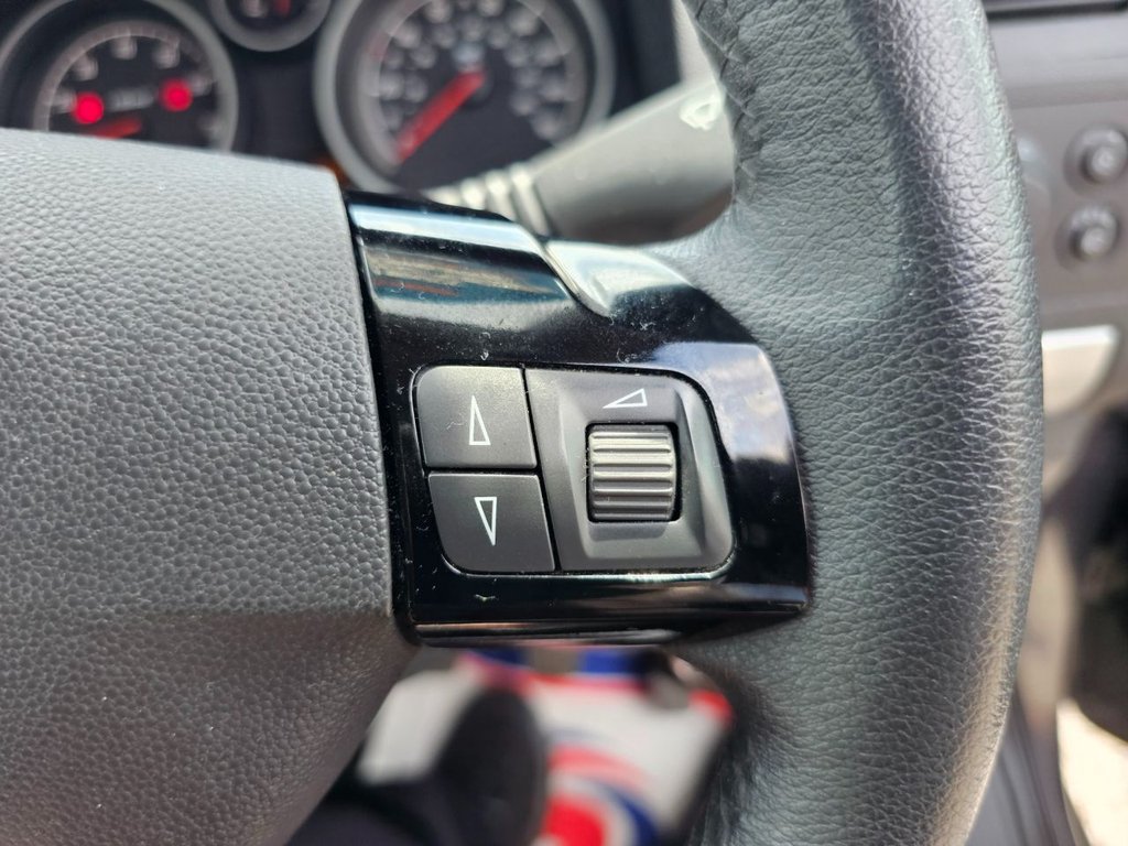 Used Vauxhall Zafira 2012 for sale - 76496517: Photo 30