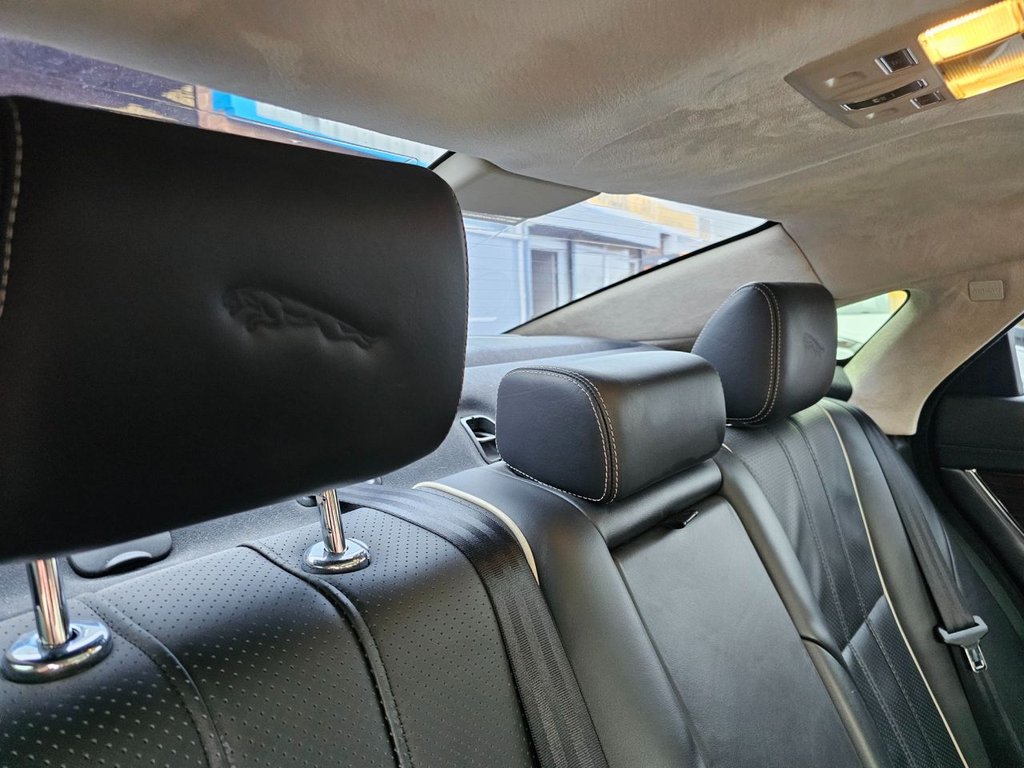 Used Jaguar XJ 2011 for sale - 77388374: Photo 12