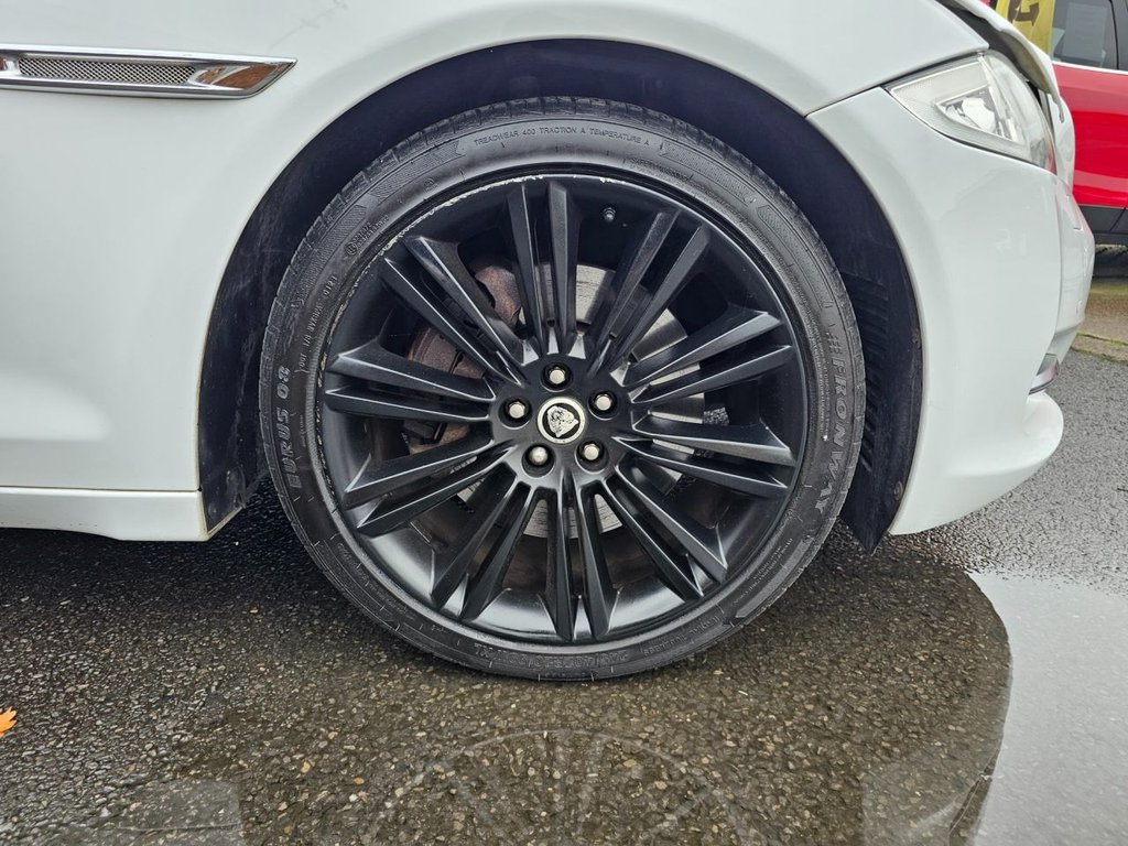 Used Jaguar XJ 2011 for sale - 77388374: Photo 21