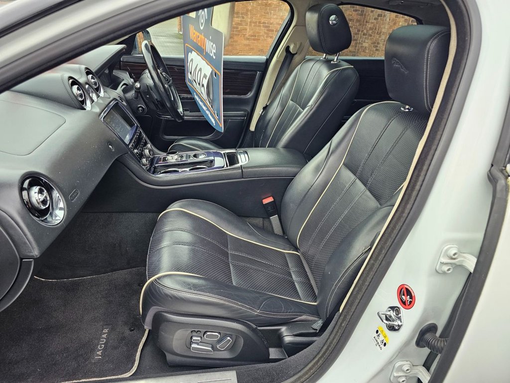 Used Jaguar XJ 2011 for sale - 77388374: Photo 31