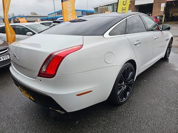 Used Jaguar XJ 2011 for sale - 77388374: Photo