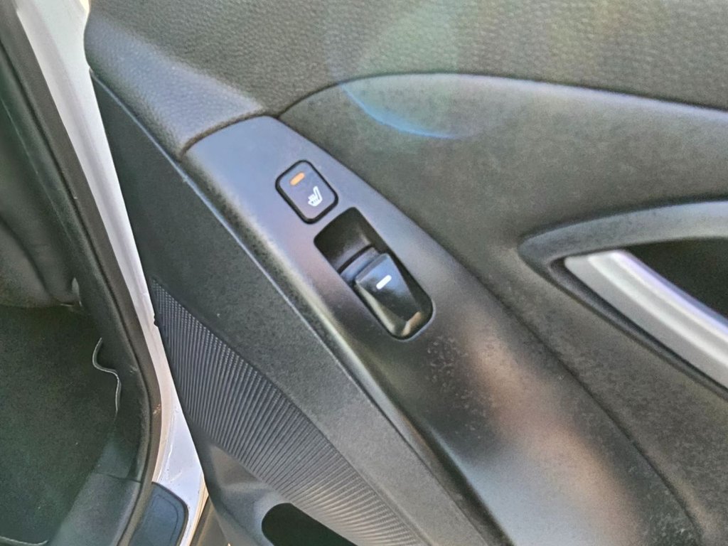 Used Hyundai Ix35 2015 for sale - 76740745: Photo 12