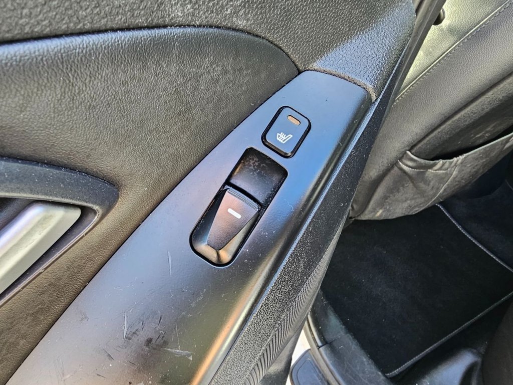 Used Hyundai Ix35 2015 for sale - 76740745: Photo 29