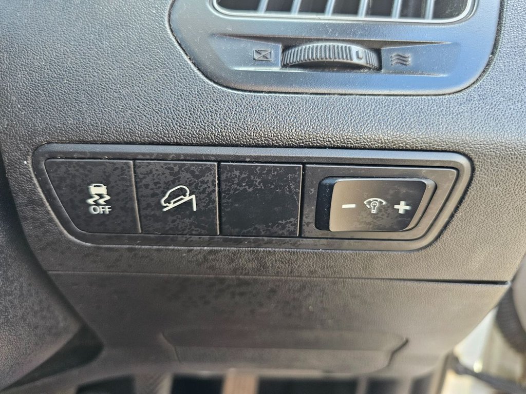 Used Hyundai Ix35 2015 for sale - 76740745: Photo 37