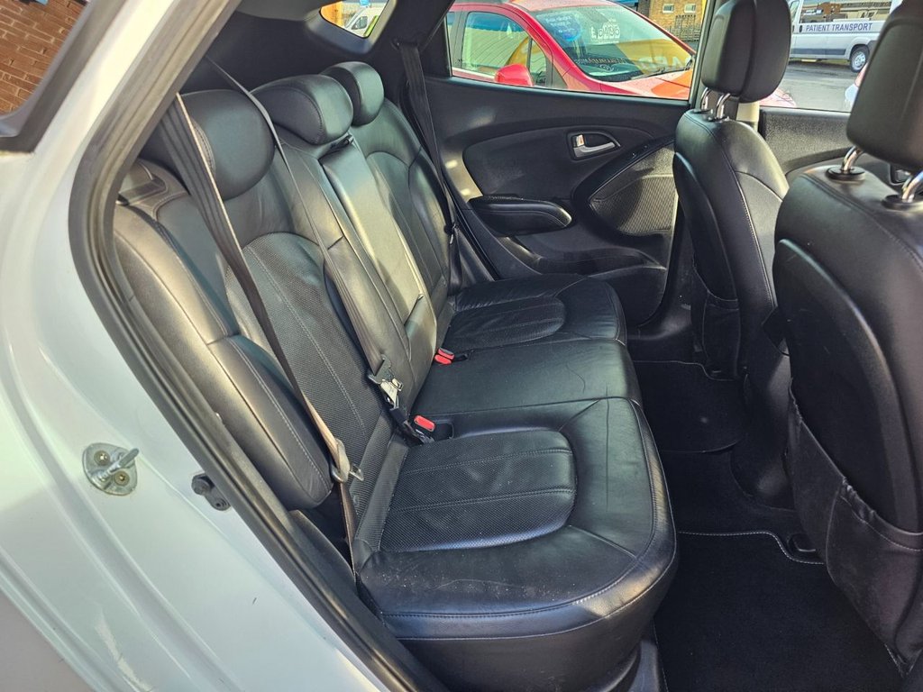 Used Hyundai Ix35 2015 for sale - 76740745: Photo 7