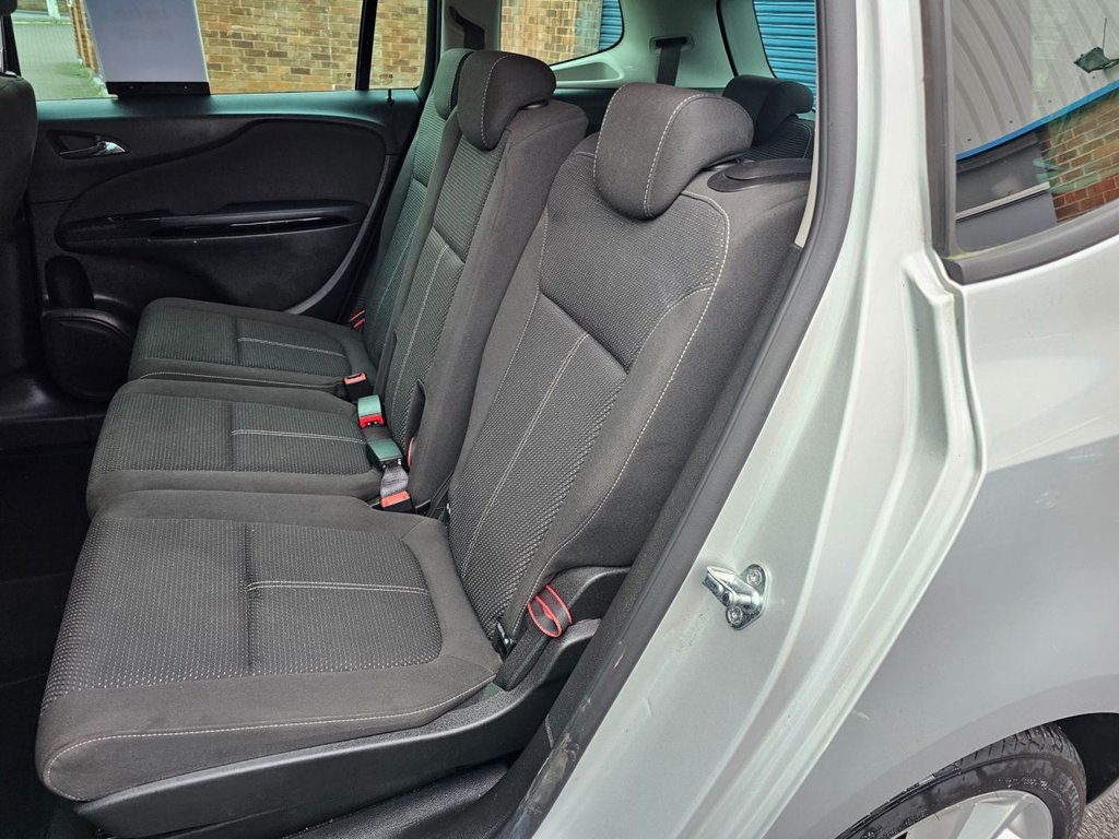 Used Vauxhall Zafira 2015 for sale - 77388378: Photo 24