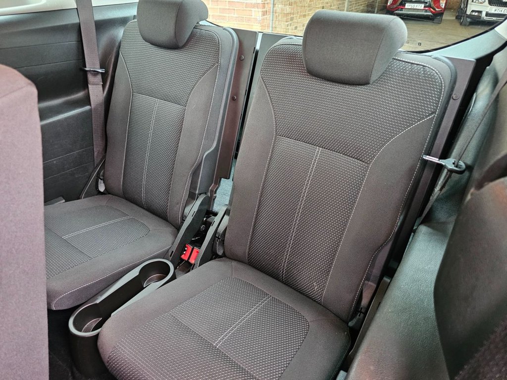 Used Vauxhall Zafira 2015 for sale - 77388378: Photo 27