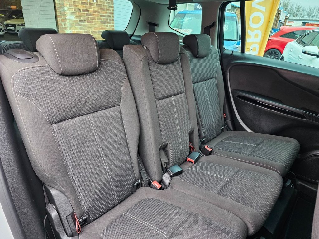 Used Vauxhall Zafira 2015 for sale - 77388378: Photo 9