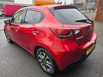 Used Mazda Mazda2 2016 for sale - 77388381: Photo