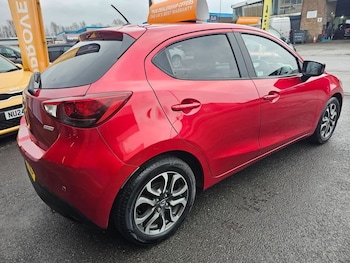 Used Mazda Mazda2 2016 for sale - 77388381: Photo