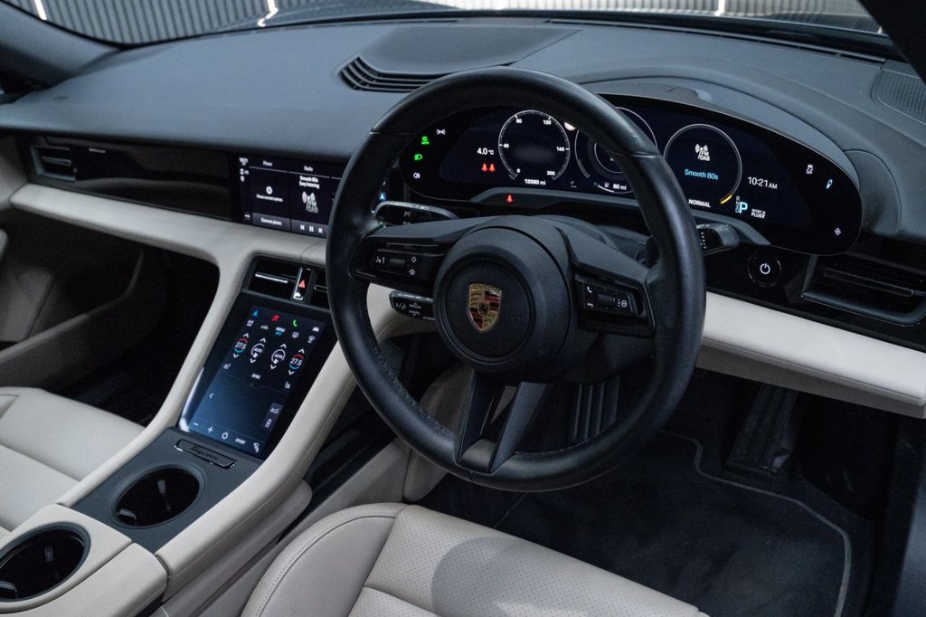 Used Porsche Taycan 2023 for sale - 77534895: Photo 11