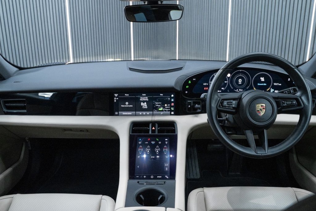 Used Porsche Taycan 2023 for sale - 77534895: Photo 15