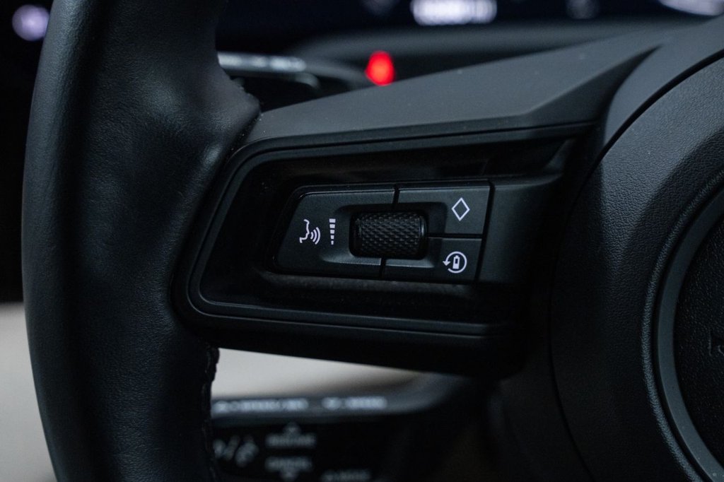 Used Porsche Taycan 2023 for sale - 77534895: Photo 17