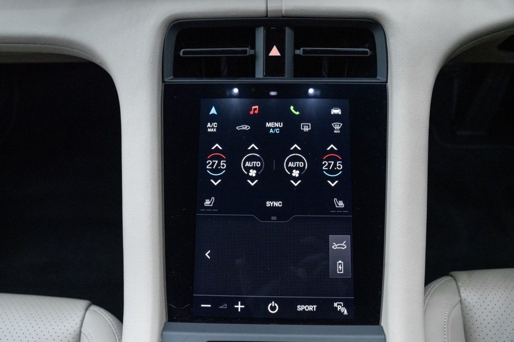 Used Porsche Taycan 2023 for sale - 77534895: Photo 18