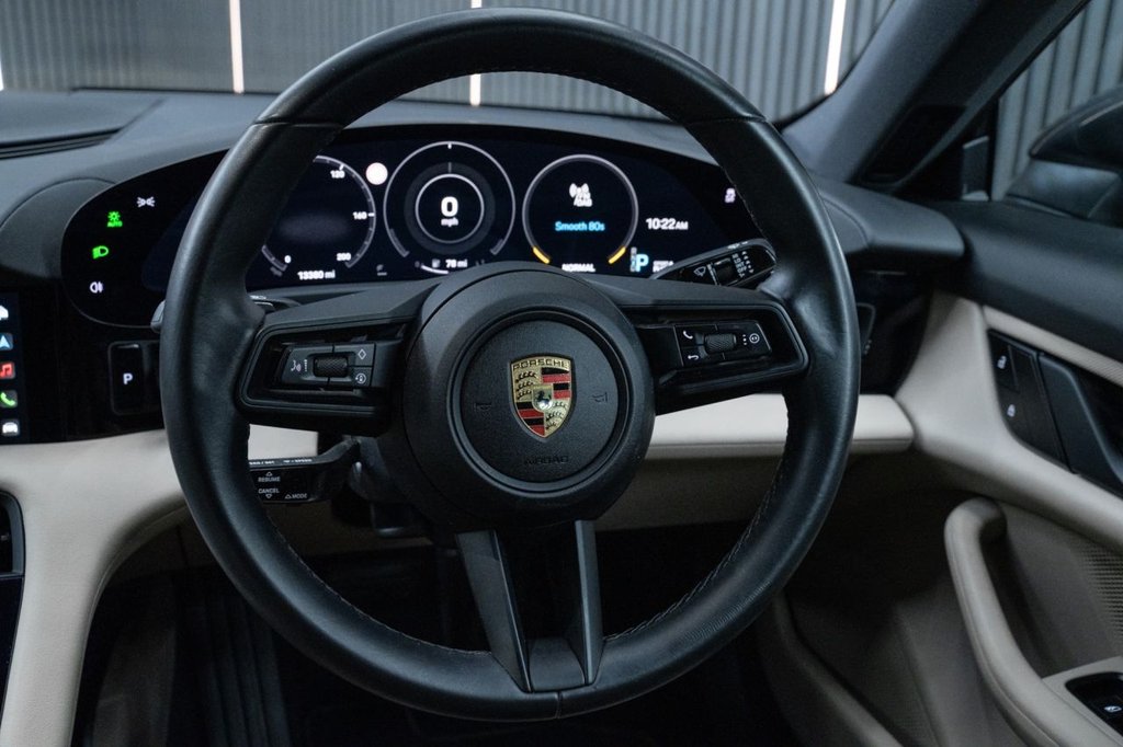 Used Porsche Taycan 2023 for sale - 77534895: Photo 20