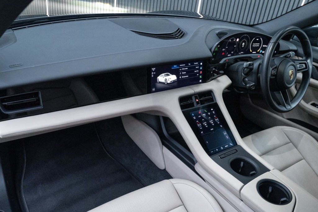Used Porsche Taycan 2023 for sale - 77534895: Photo 28