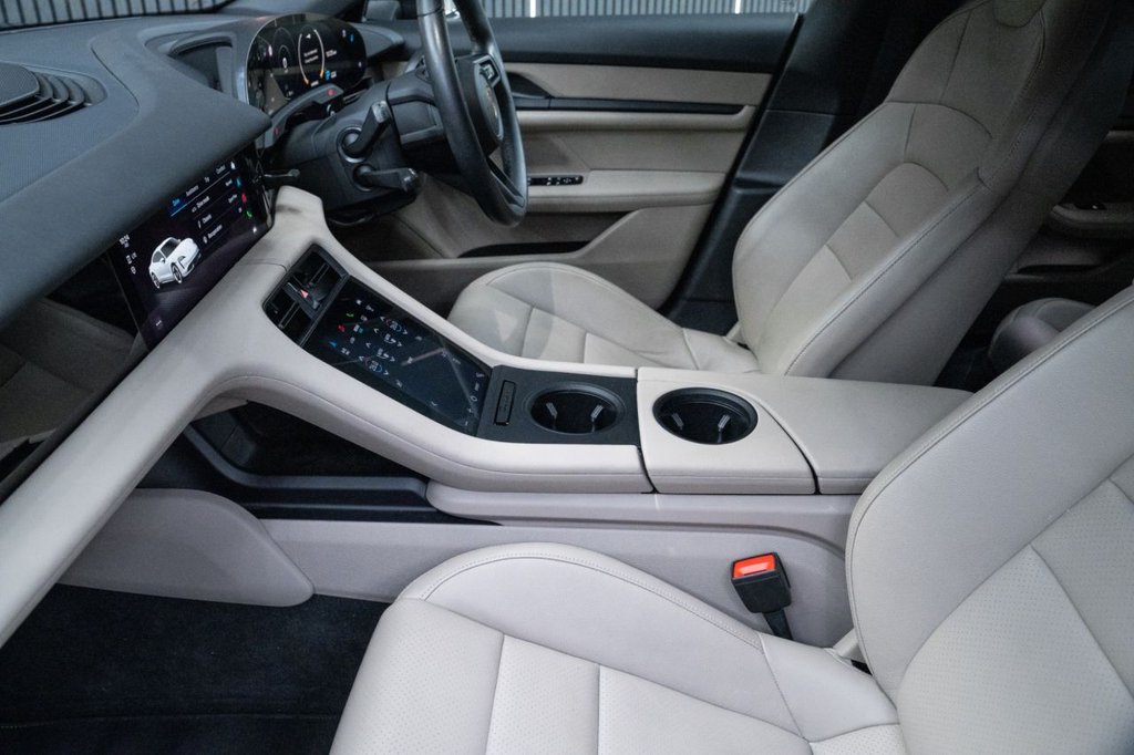 Used Porsche Taycan 2023 for sale - 77534895: Photo 29