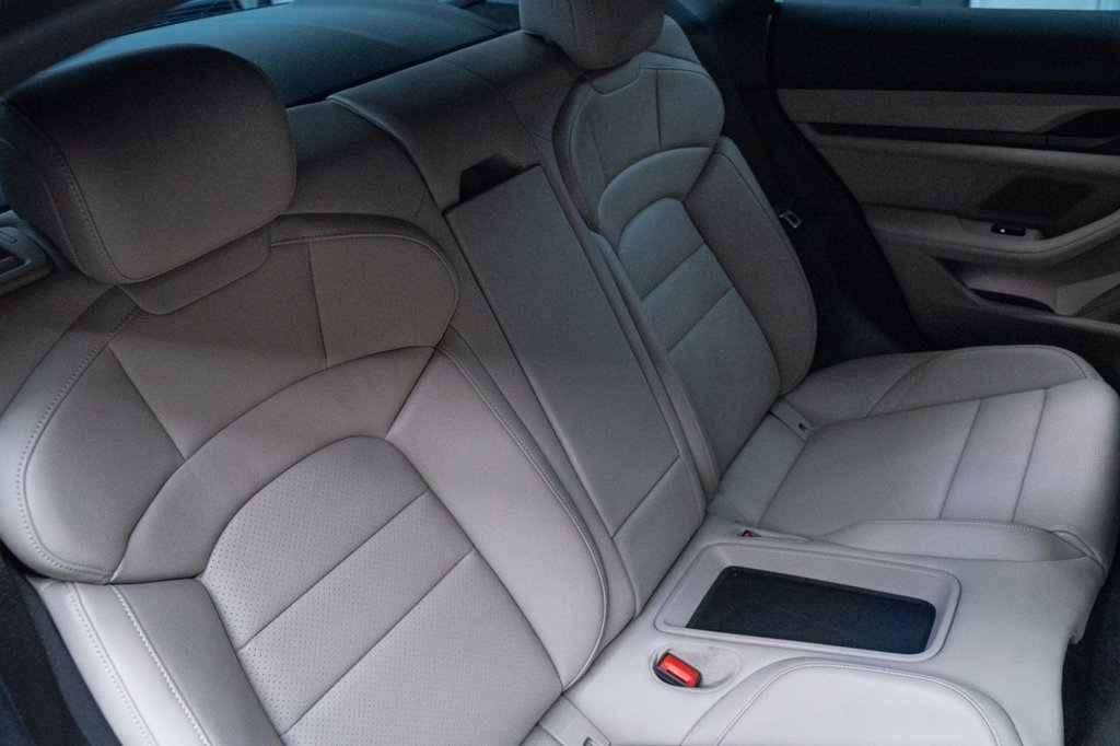Used Porsche Taycan 2023 for sale - 77534895: Photo 32