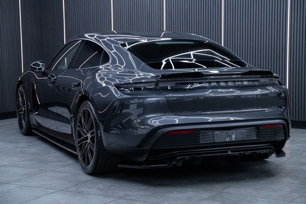Used Porsche Taycan 2023 for sale - 77534895: Photo 7