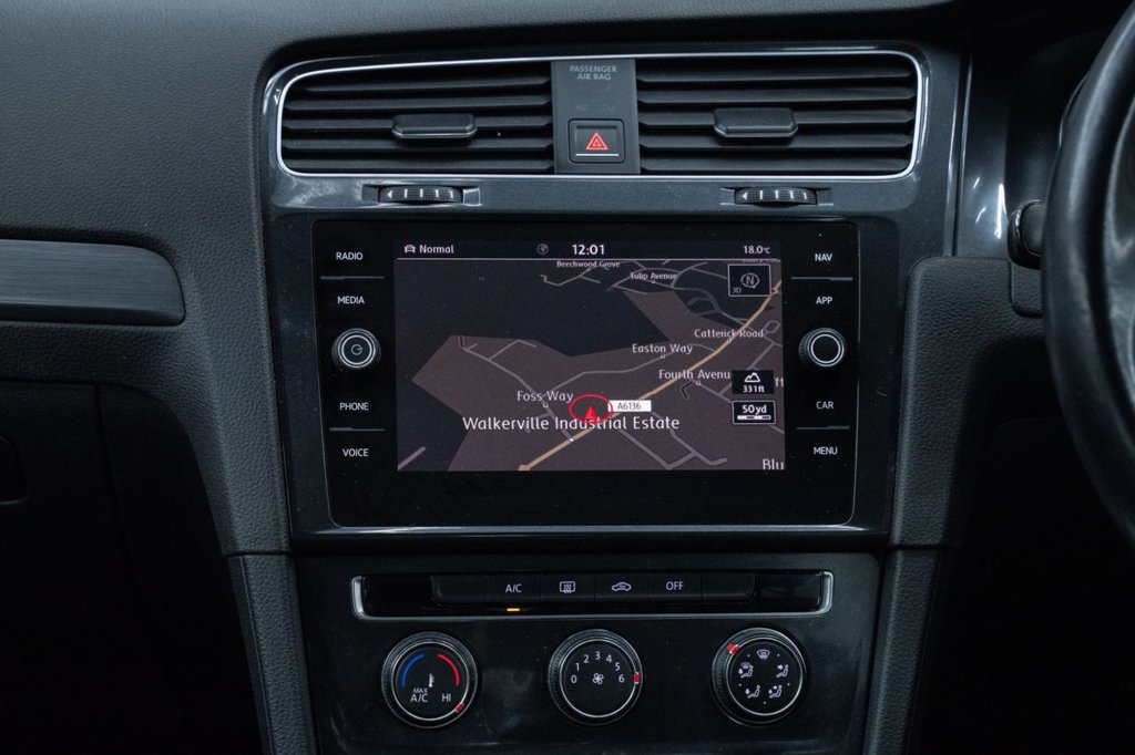 Used Volkswagen Golf 2018 for sale - 76910159: Photo 17