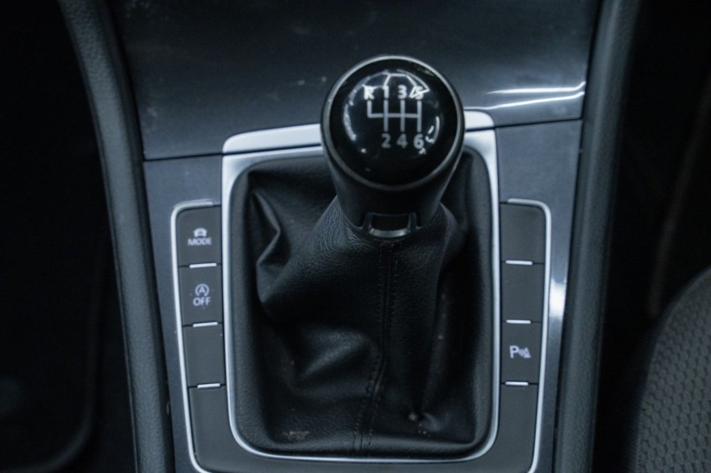 Used Volkswagen Golf 2018 for sale - 76910159: Photo 18