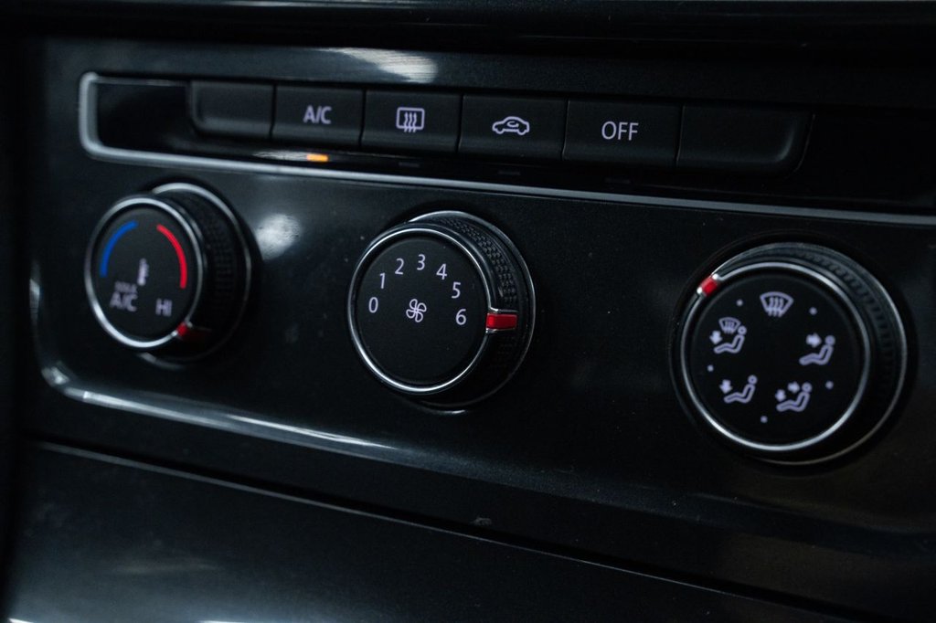 Used Volkswagen Golf 2018 for sale - 76910159: Photo 28