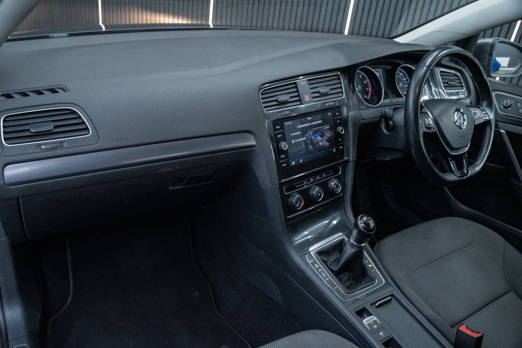 Used Volkswagen Golf 2018 for sale - 76910159: Photo 29