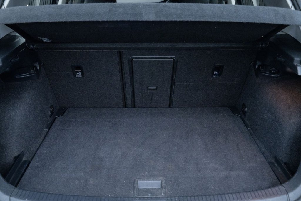 Used Volkswagen Golf 2018 for sale - 76910159: Photo 34