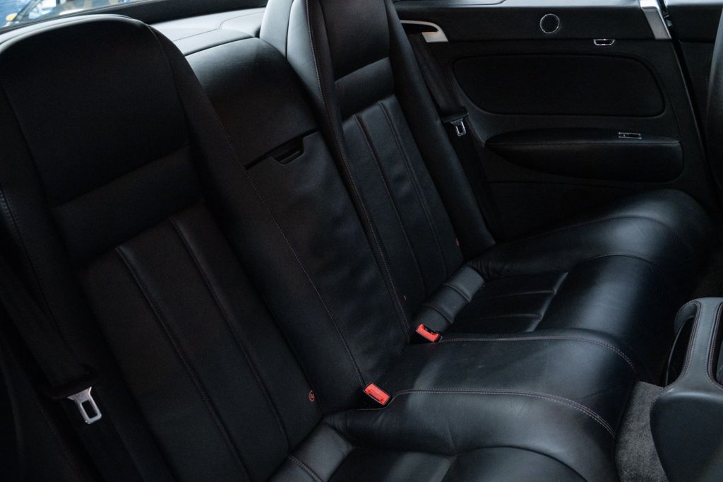 Used Bentley Continental 2006 for sale - 76047963: Photo 40