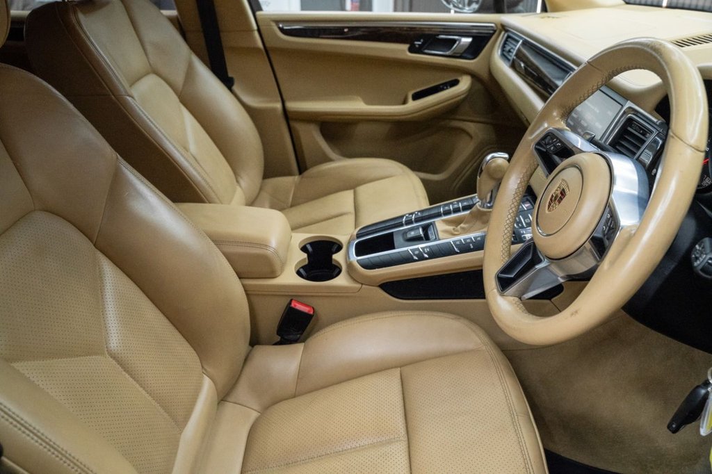 Used Porsche Macan 2014 for sale - 76909901: Photo 14