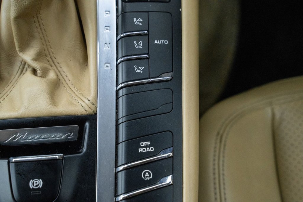 Used Porsche Macan 2014 for sale - 76909901: Photo 22