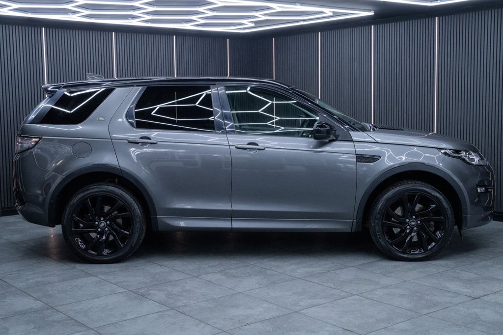 Used Land Rover Discovery Sport 2017 for sale - 77065229: Photo 11