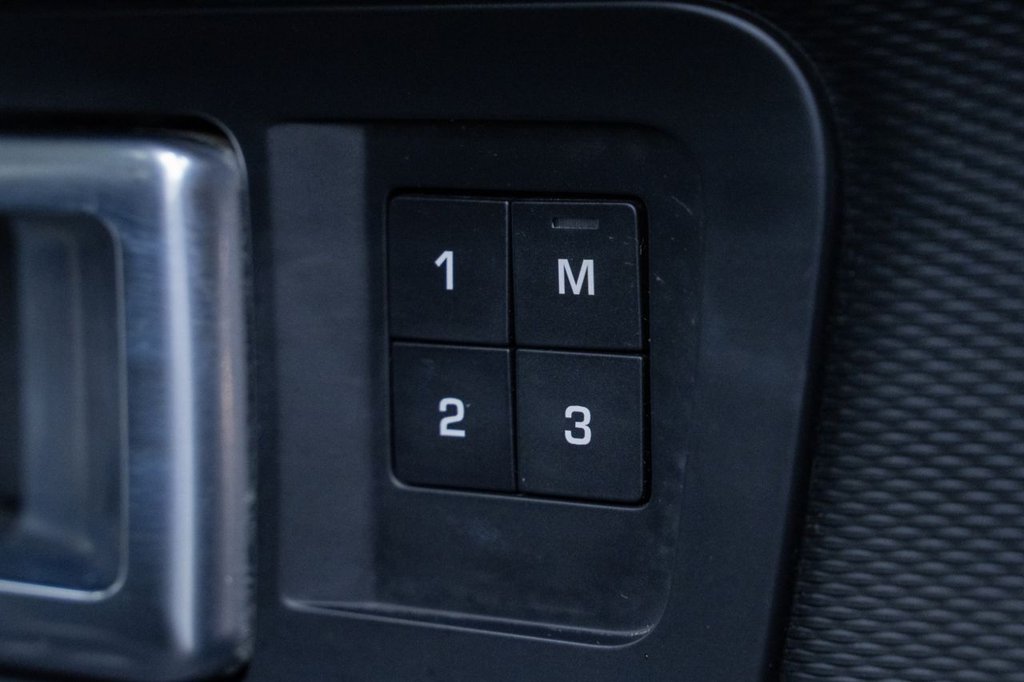 Used Land Rover Discovery Sport 2017 for sale - 77065229: Photo 17