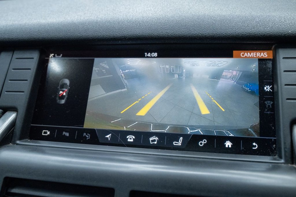 Used Land Rover Discovery Sport 2017 for sale - 77065229: Photo 31