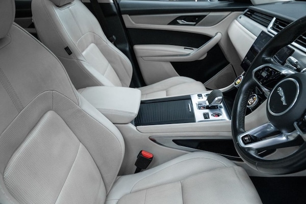 Used Jaguar F-Pace 2021 for sale - 76256696: Photo 14