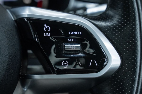 Used Jaguar F-Pace 2021 for sale - 76256696: Photo 23
