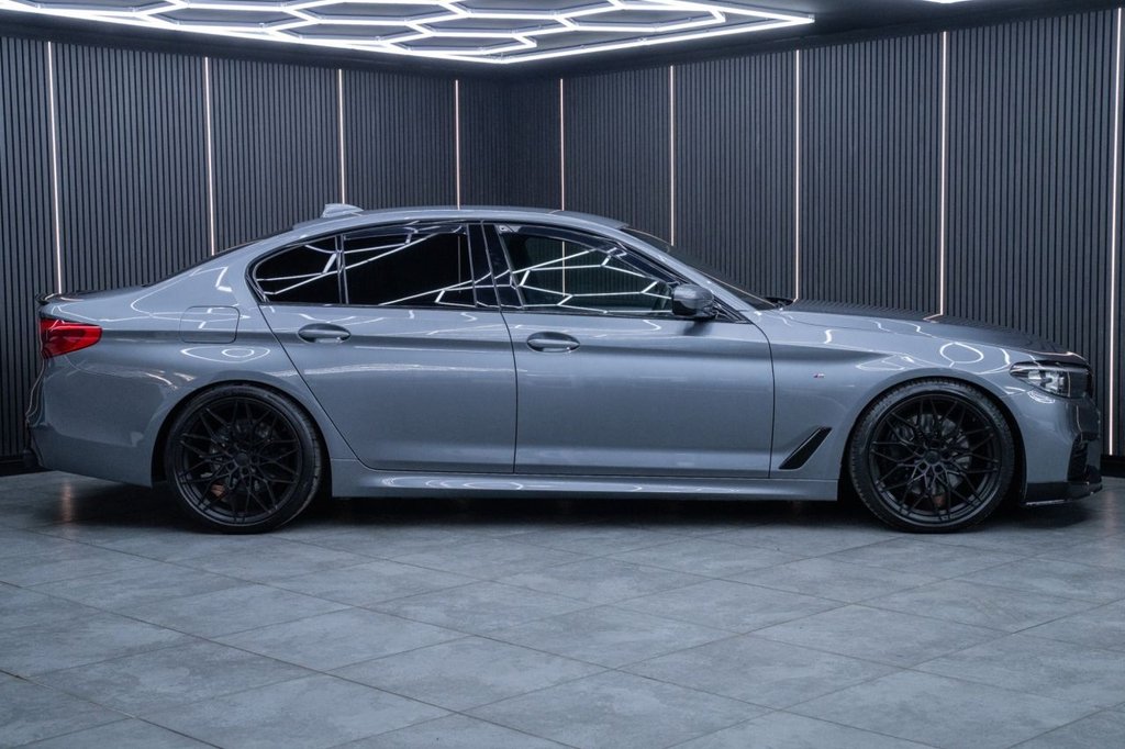 Used BMW 5 Series 2018 for sale - 77952271: Photo 11