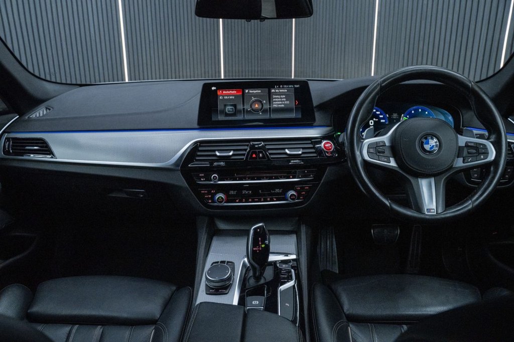 Used BMW 5 Series 2018 for sale - 77952271: Photo 13