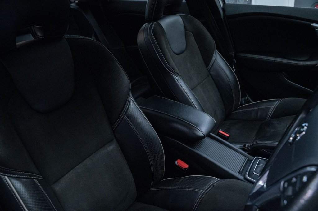 Used Volvo V40 2018 for sale - 78068808: Photo 15