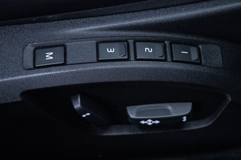 Used Volvo V40 2018 for sale - 78068808: Photo 16