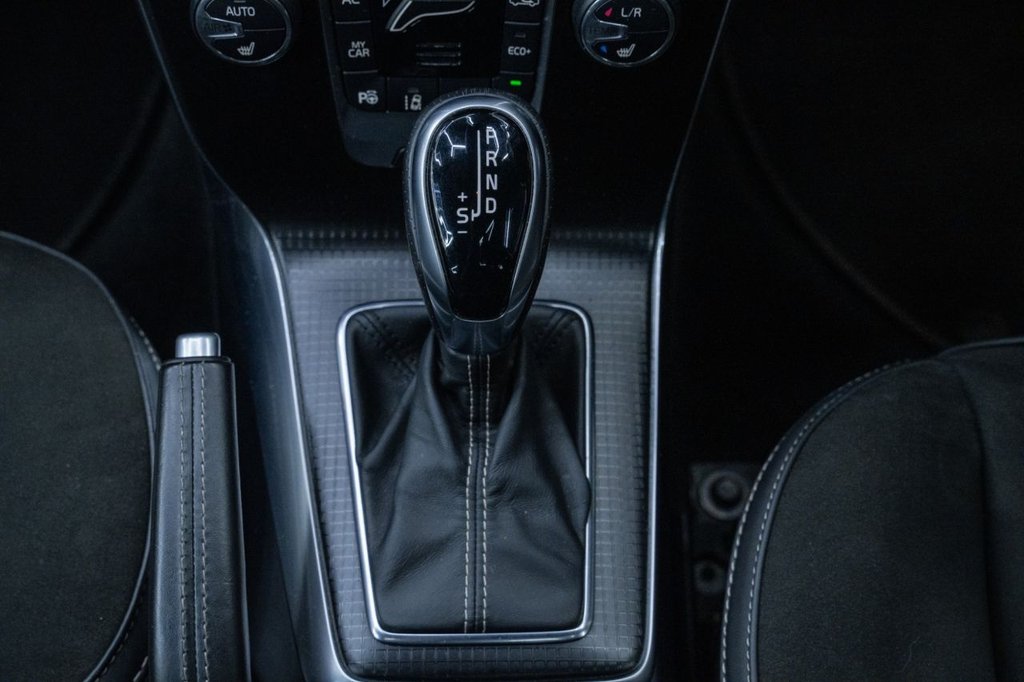 Used Volvo V40 2018 for sale - 78068808: Photo 19